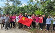 华南农业大学专家团队到云浮市郁南县推广荔枝新品种新技术